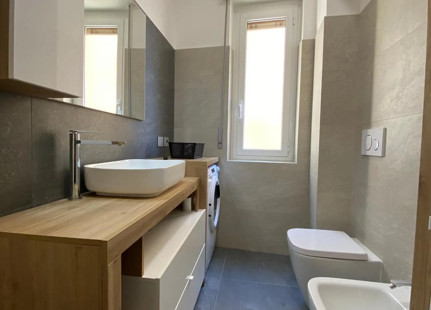 Corso Dante'S Paradise Purple - Exclusive Apartment In Alassio