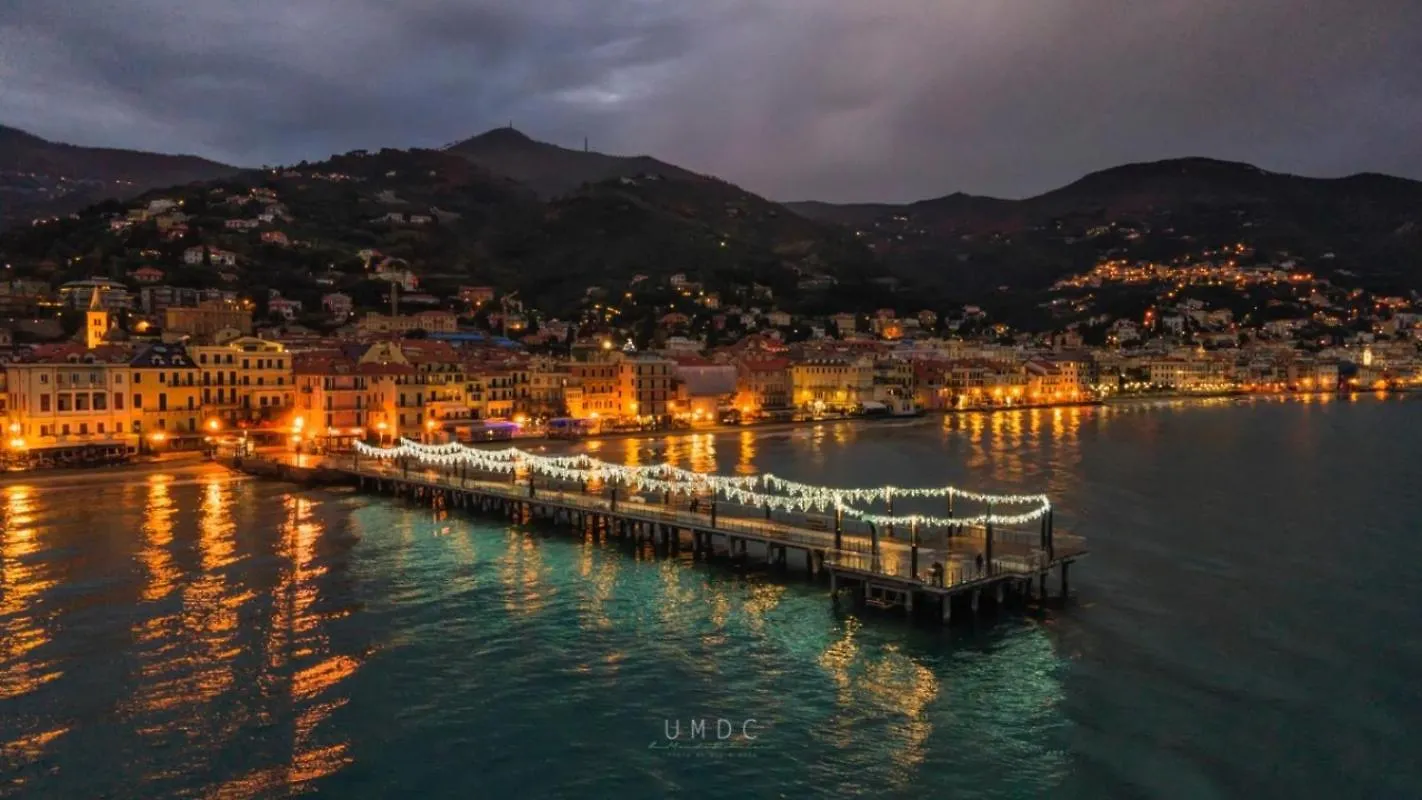 Corso Dante'S Paradise Purple - Exclusive Apartment In Alassio